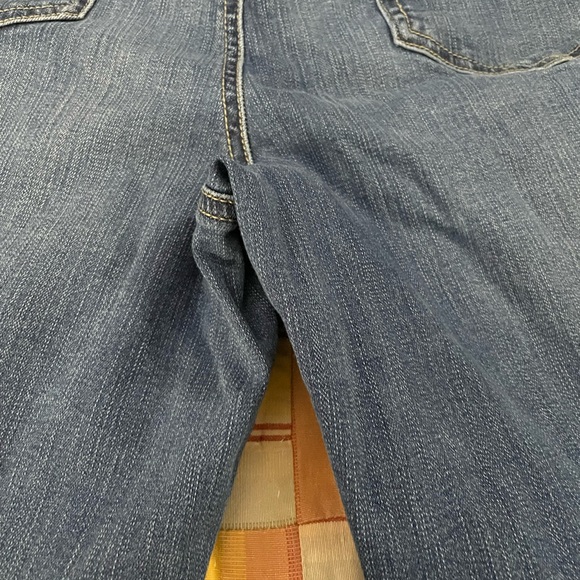 Maurice’s Blue Jeans - mid rise boot cut 18 Long - Picture 5 of 6
